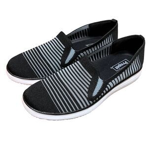 Propet Travel Fit Slip-On Sneakers Black Women's Shoes Size 9.5 Narrow